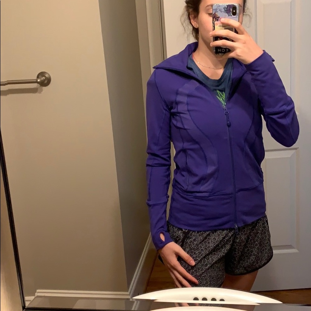 LULU LEMON JACKET